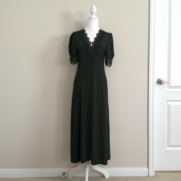 Dark Green Vintage Style Lace Dress - Picture 2 of 5